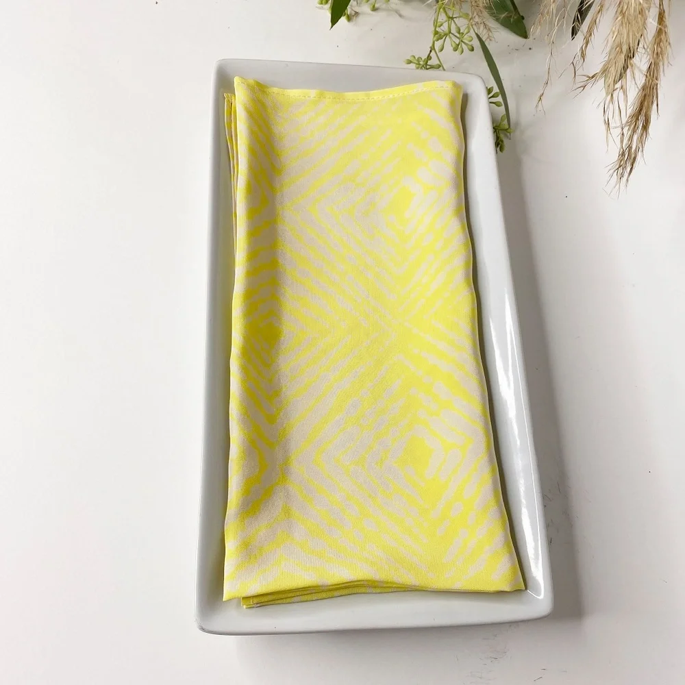 NWT SILKLETTE Soleil 100% Fine Silk Kerchief Scarf YELLOW/WHITE
